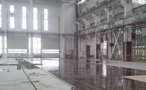 琼结通用环氧地坪中涂